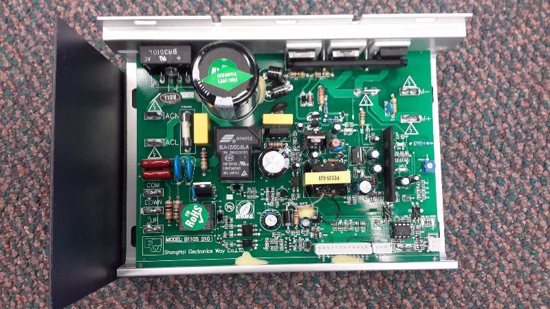 lot 15 image: Replacement lower control board for treadmill