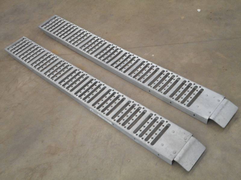 lot 30 image: Set Of 6ft Galvanized Utility Ramps...