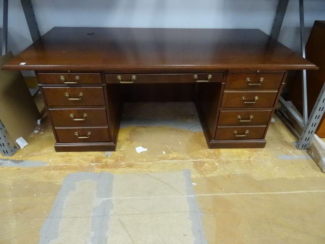 Steel Case Office Desk 6 Drawer
