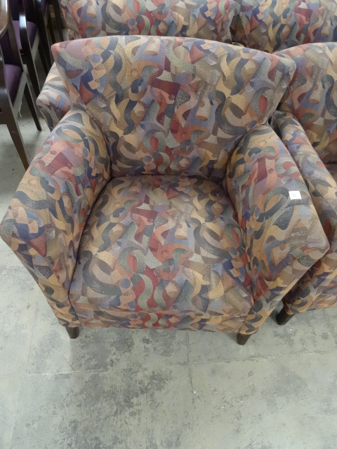 6 Matching Cushioned Chairs