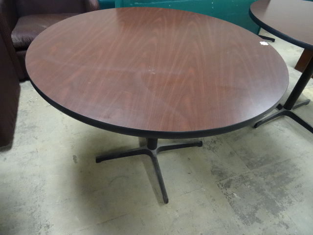 42 Round Table with Metal Base