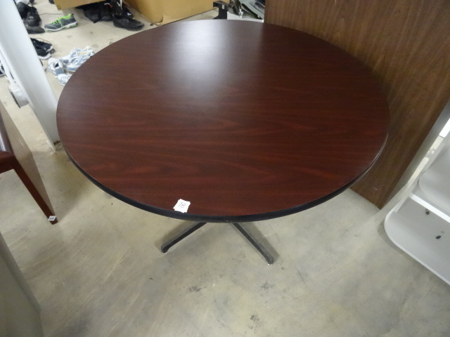 42 Round Table with Metal Base