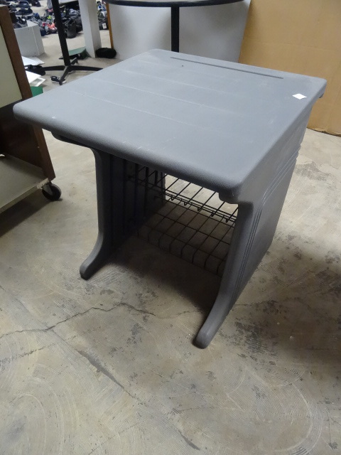 Plastic Single Desk 28 X 28 X 30