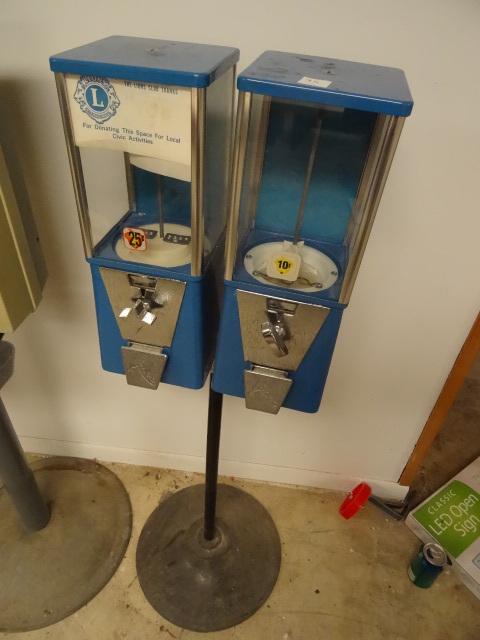 Astro Brand Candy Dispensers No keys
