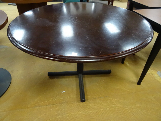 48 Round Table with Metal Base