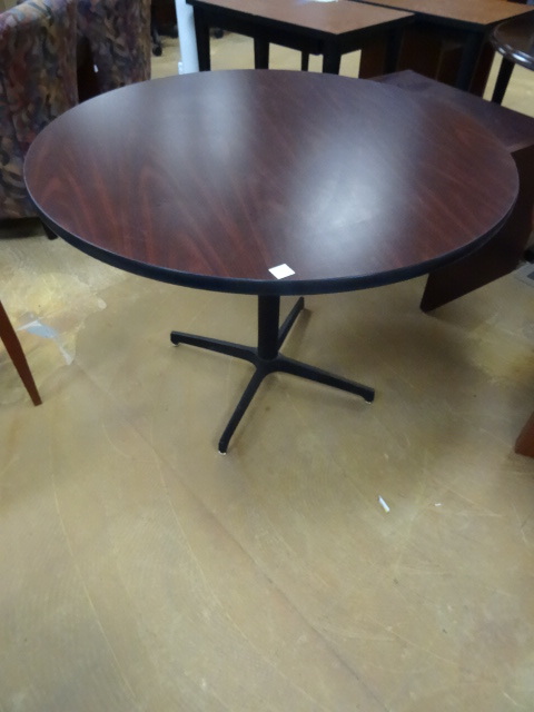 42 Round Table with Metal Base