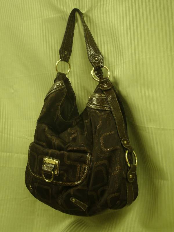 lot 12 image: Treviso Shoulder Bag Brown