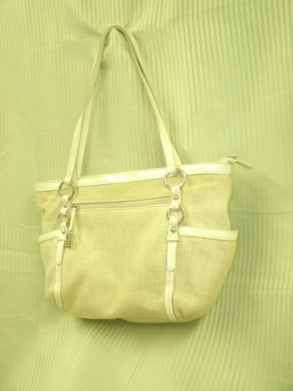 lot 17 image: Giani Bernini Tan Shoulder Bag