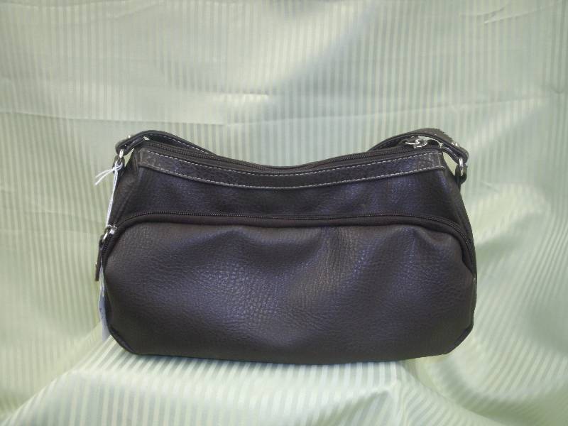 lot 21 image: Brown Leather Purse