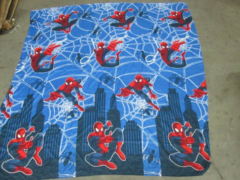 lot 64 image: Marvel Spider-Man Shower Curtain