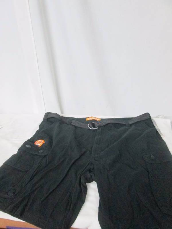 lot 78 image: Lee Mens BigTall Wyoming Cargo Short
