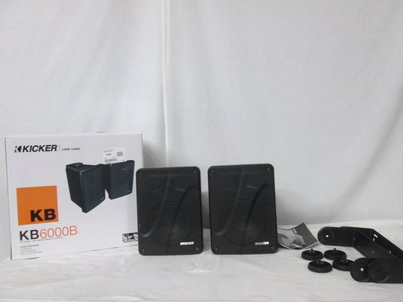lot 14 image: Kicker IndoorOutdoor Speakers