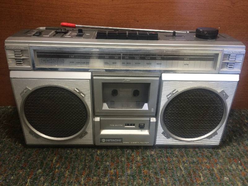 lot 6 image: Hitachi Boom Box