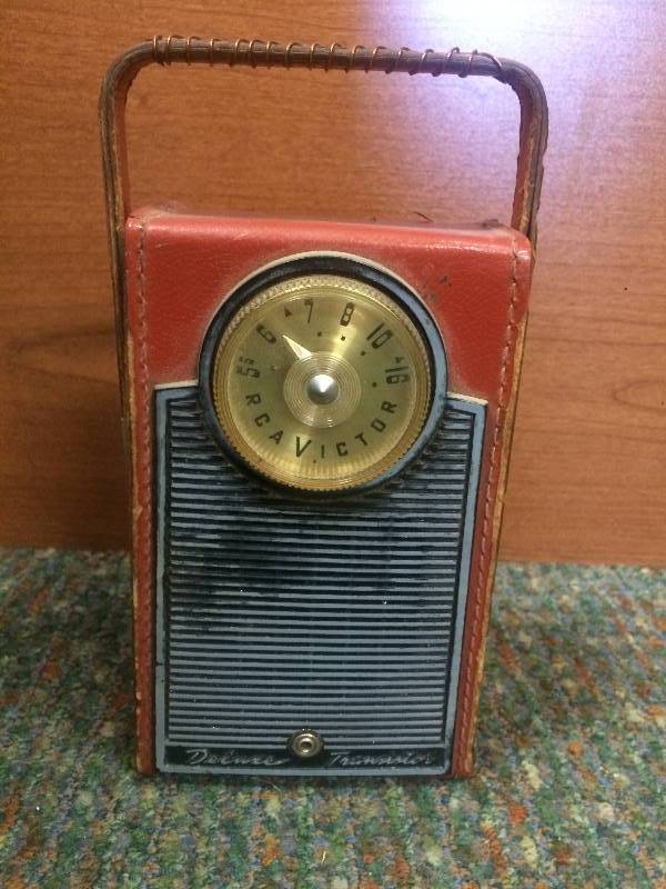 vintage rca victor radio 6-xd-5 for sale