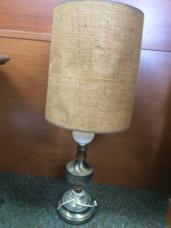 lot 15 image: Ornate Lamp