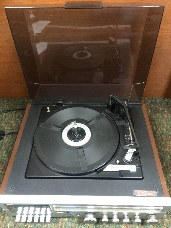 lot 31 image: Panasonic Stereo System