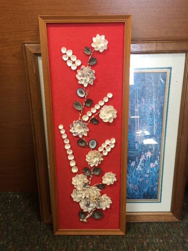 lot 41 image: Seashell Art and More