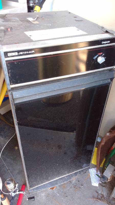 Trash Compactor