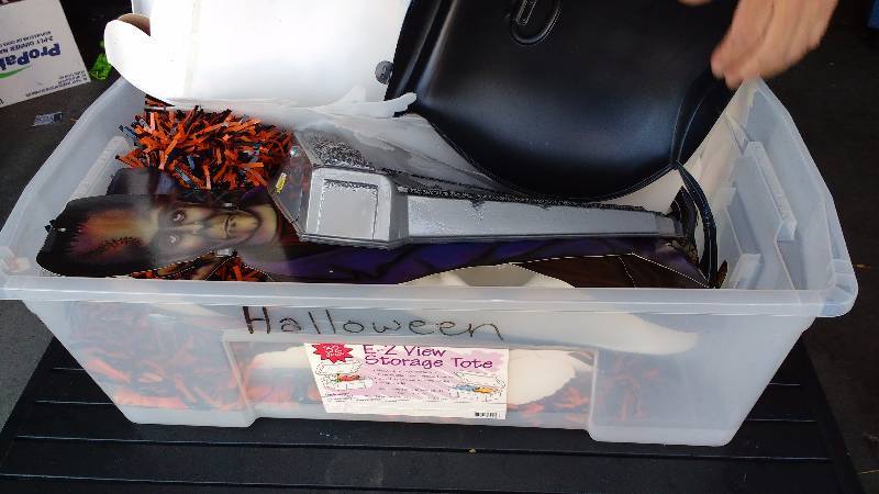 Mixed Tote of Halloween decorations