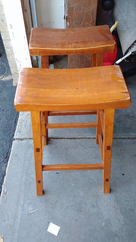 2 Wood Bar Stools