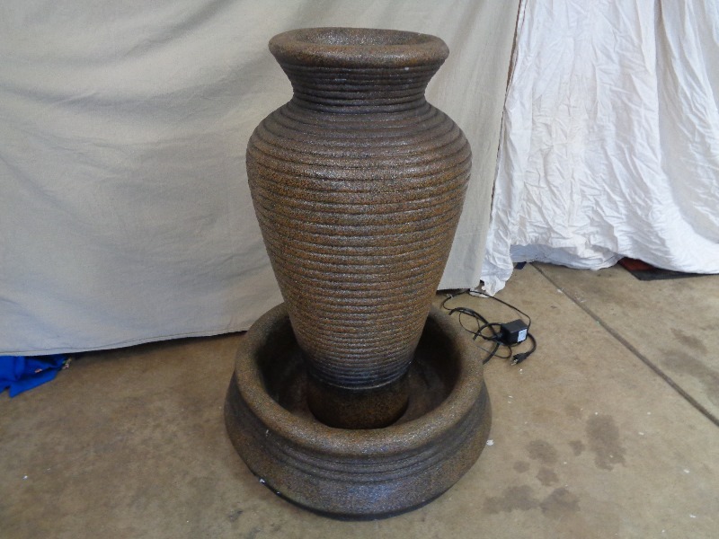 New Lighted Water Fountain  Feature