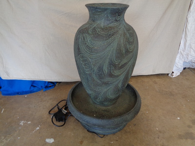 New Lighted Water Fountain  Feature