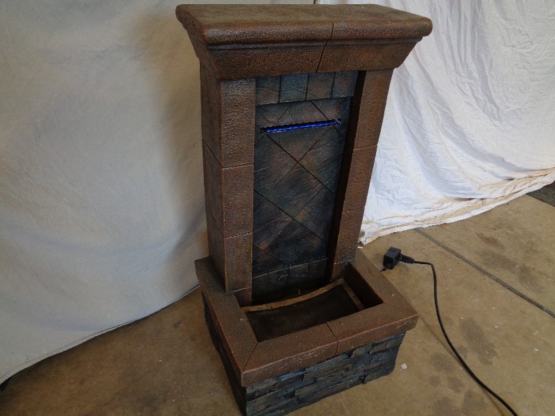 New Lighted Water Fountain  Feature