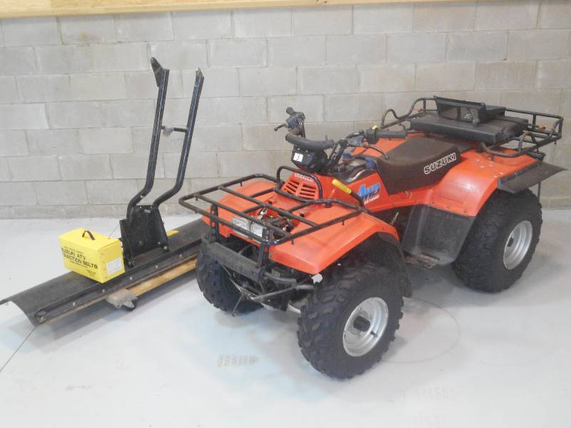 lot 3 image: 1987 Suzuki Quad-Runner ATV, 145 In...