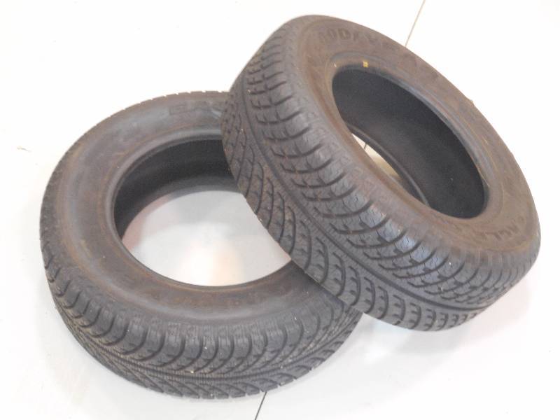 lot 30 image: (2) Like New Goodyear Eagle GW 255...