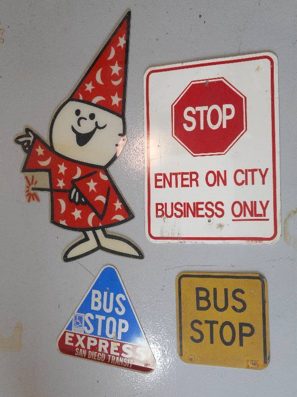 lot 78 image: Lot Of (4) Vintage Signs ...