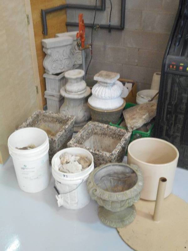 lot 95 image: Large Lot Of Garden Planters, Concr...