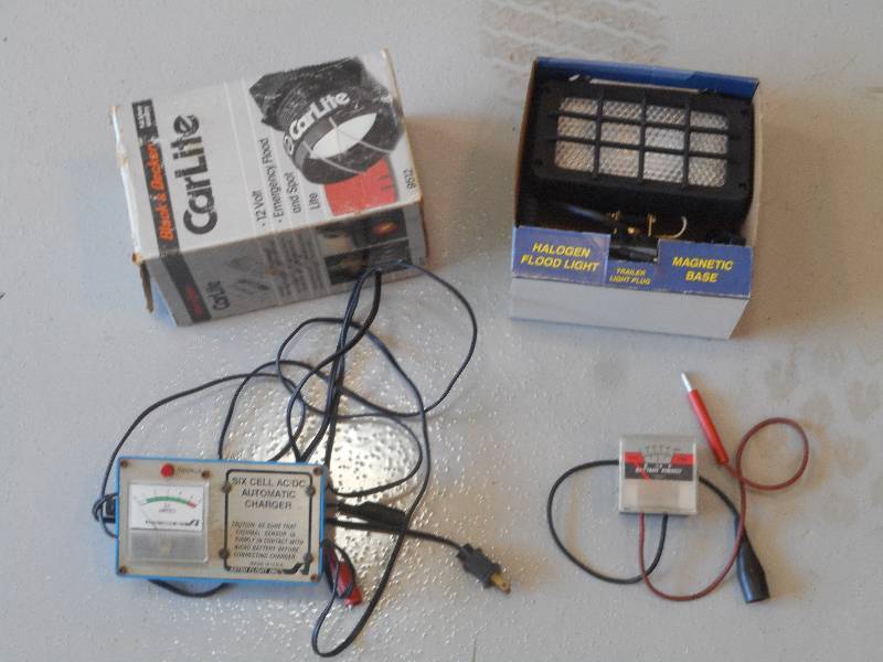 lot 99 image: Lot Of (2) 12Volt Lights, 6-Cell C...