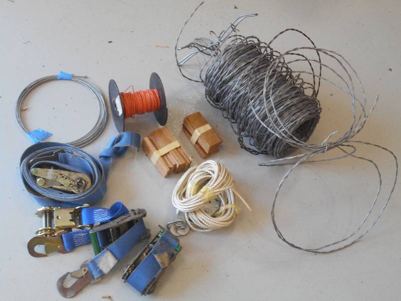 lot 100 image: Lot Of Steel Wire, Ratchet Straps,...