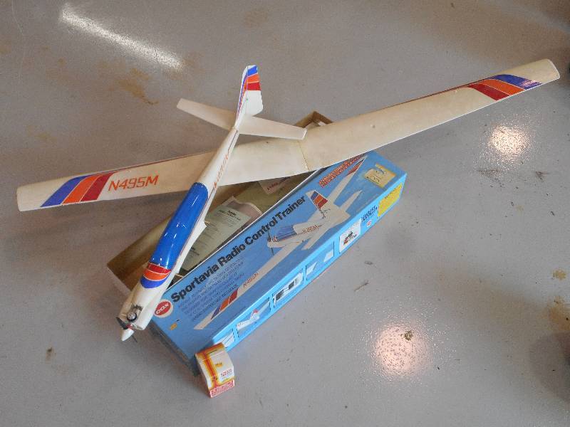 lot 121 image: Cox Sportivia Radio Control Trainer...