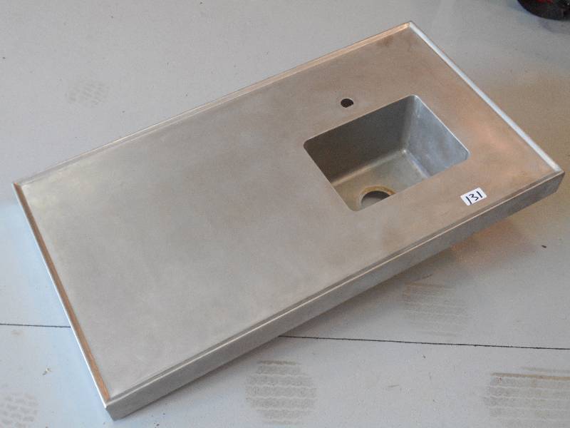 lot 131 image: Heavy Duty 2x4x4 Thick Stainless...
