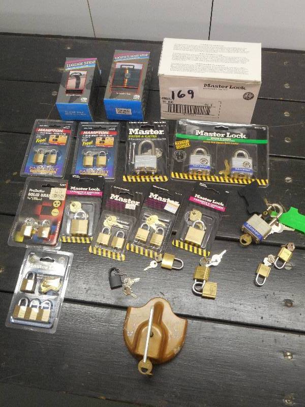 lot 169 image: Large Lot Of Assorted Padlocks ...