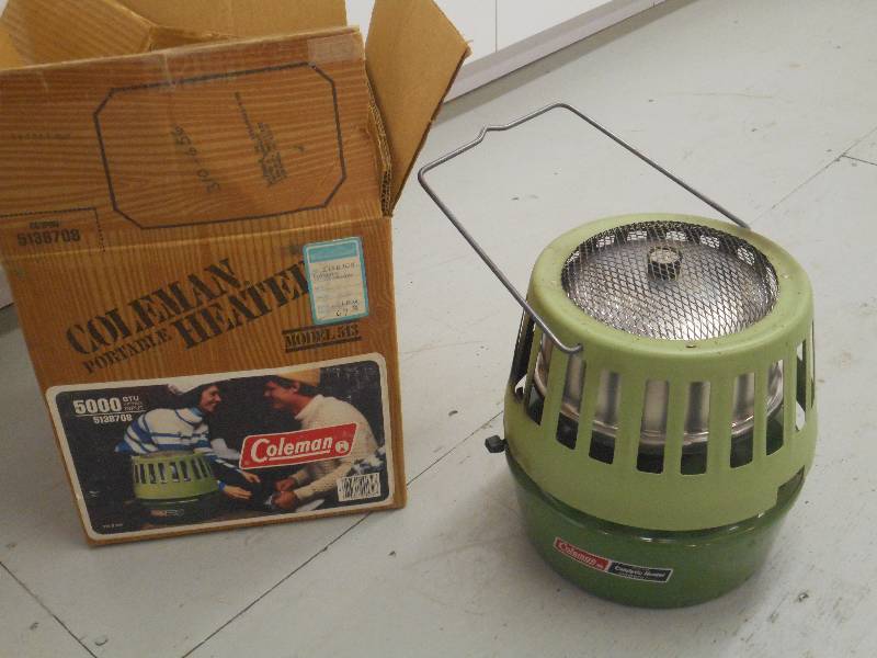 lot 174 image: Coleman 5000 BTU Kerosene Camp Heat...