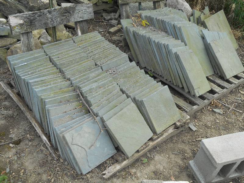 lot 210 image: (4) Pallets Of New York Blue Stone ...