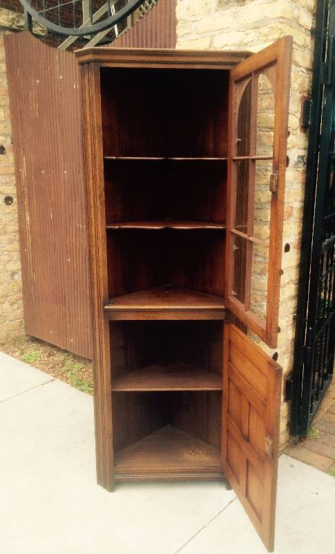 1930s Art Nouveau Standing Oak Corner Cabinet