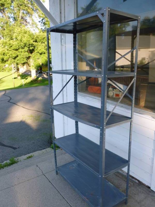 lot 16 image: Metal Shop Shelf