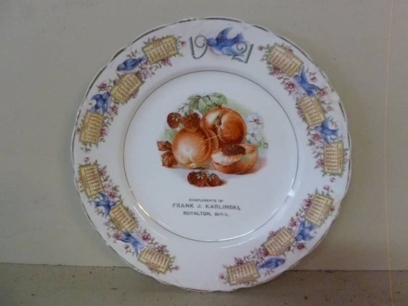 lot 43 image: Antique Plate