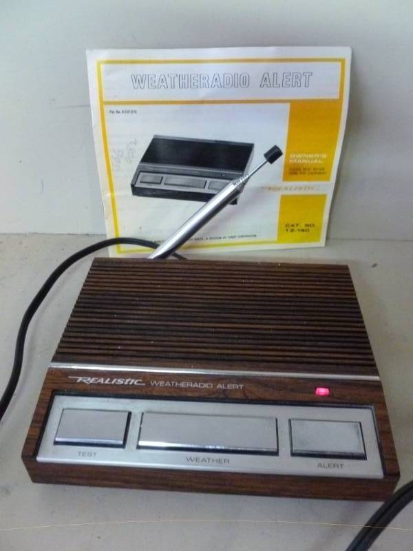 lot 67 image: Weather Radio