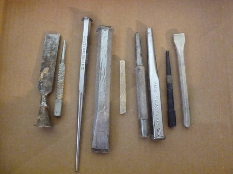 lot 92 image: Tools