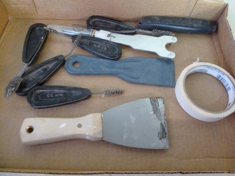 lot 139 image: Tools
