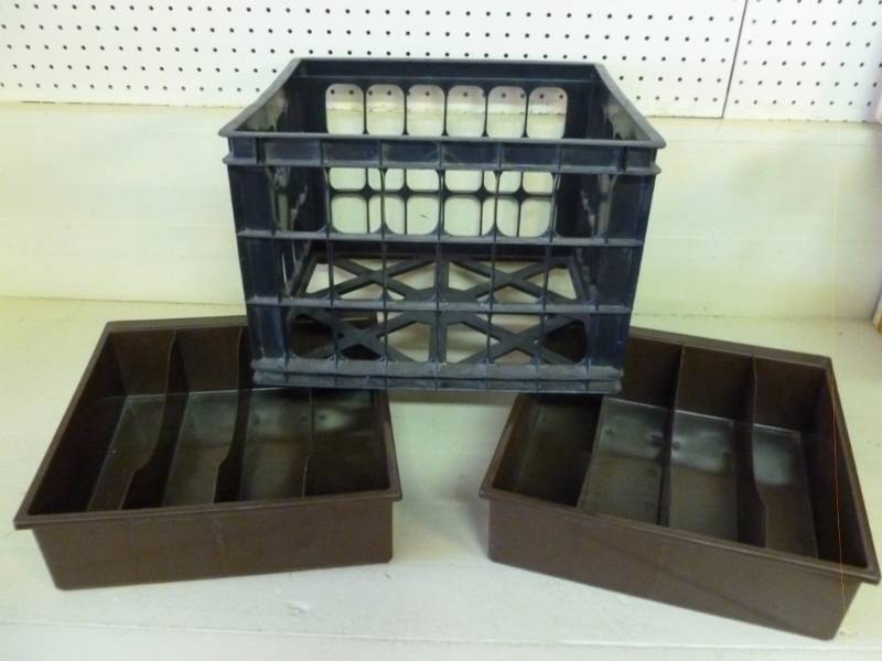 lot 152 image: Storage Crate