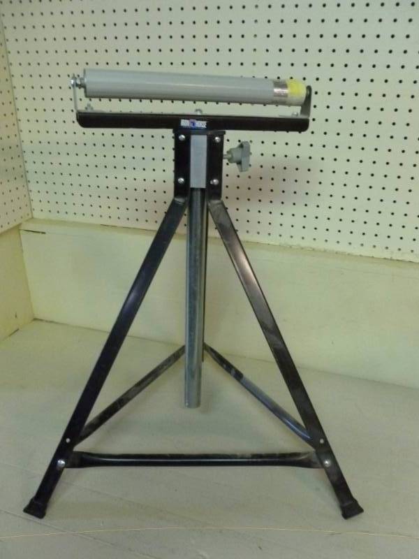 lot 261 image: Woodworking