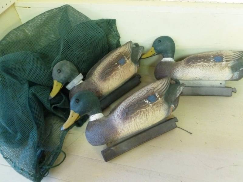 lot 285 image: Duck Decoys