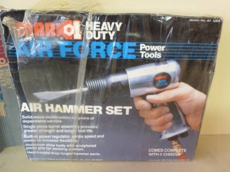 lot 298 image: Pneumatic Tool