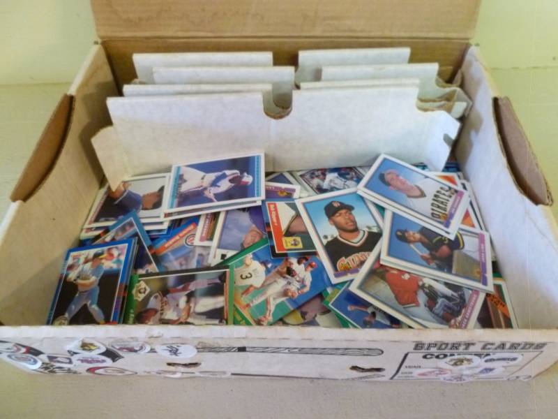 lot 309 image: Sports Cards