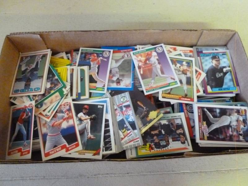 lot 313 image: Sports Cards